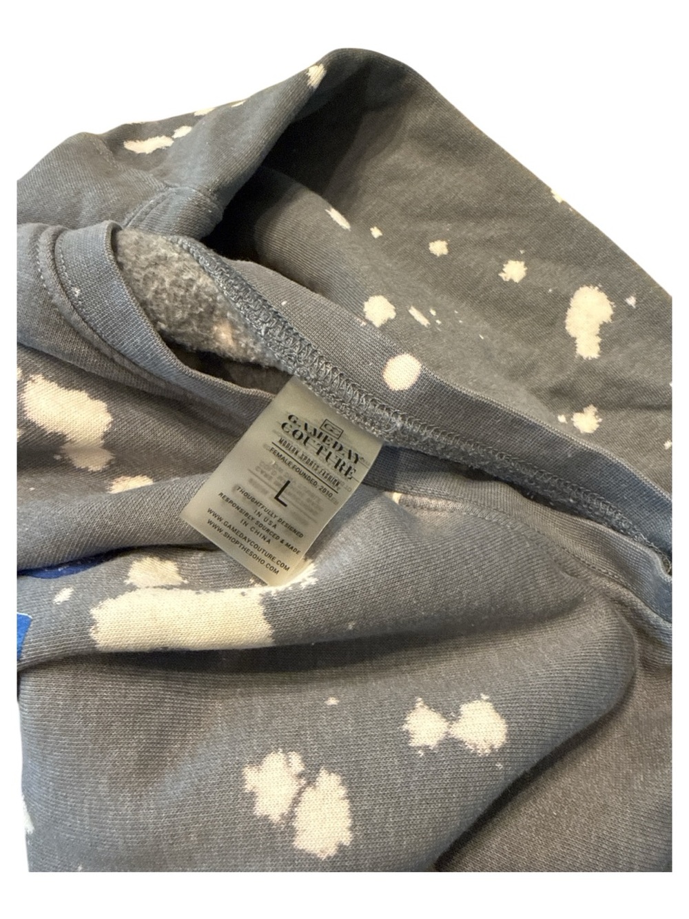 Gildan Buffalo Bills Gray, White, Red & Blue Tie-Dye Crewneck Sweatshirt - Picture 6 of 6